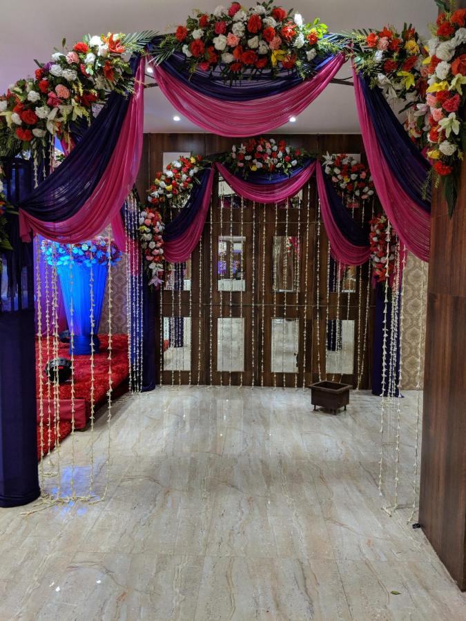 The Prestige Hotel & Convention Panposh Extérieur photo