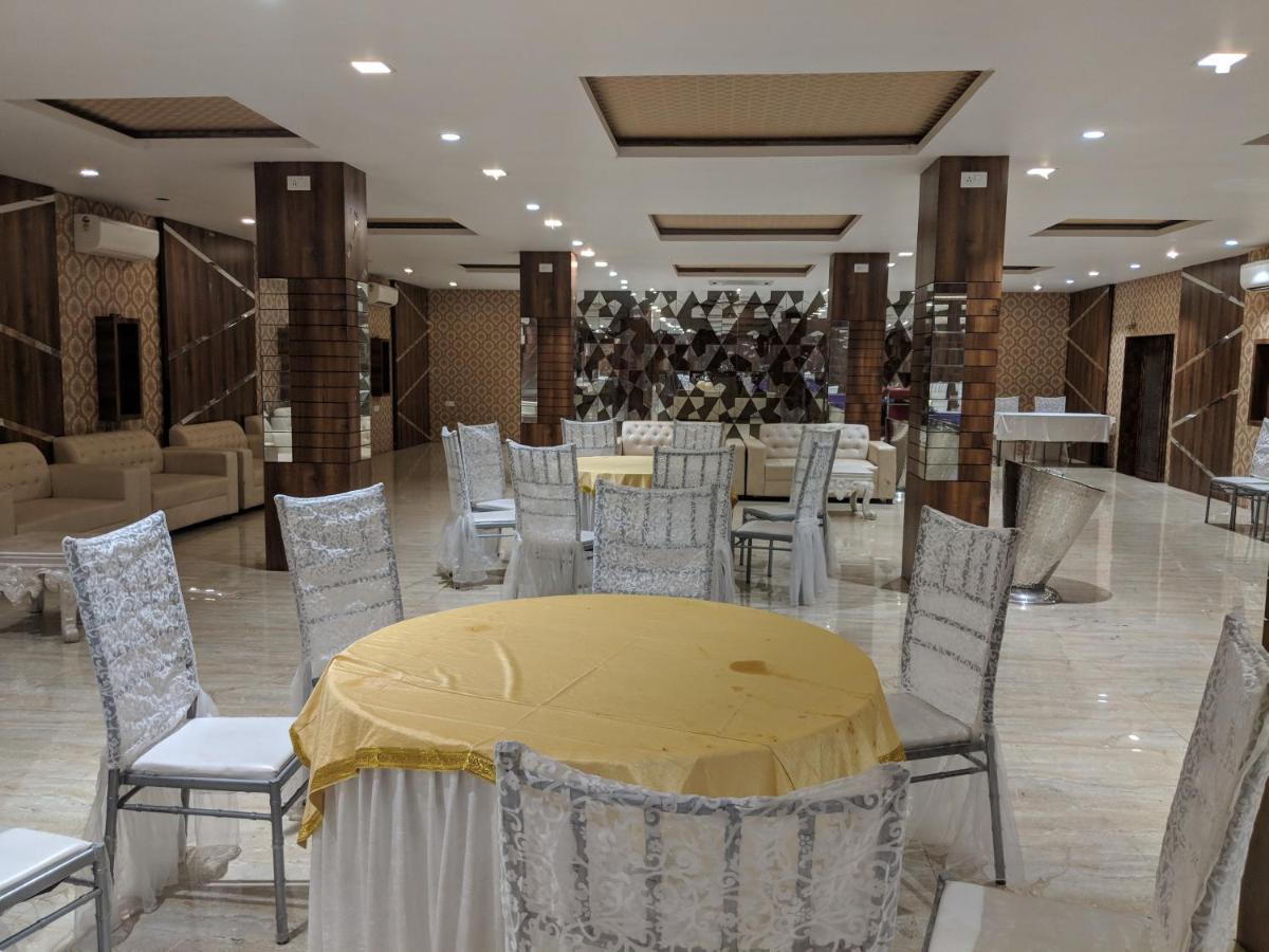 The Prestige Hotel & Convention Panposh Extérieur photo