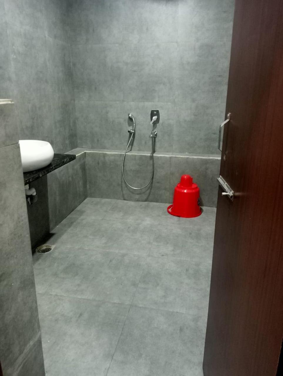 The Prestige Hotel & Convention Panposh Extérieur photo